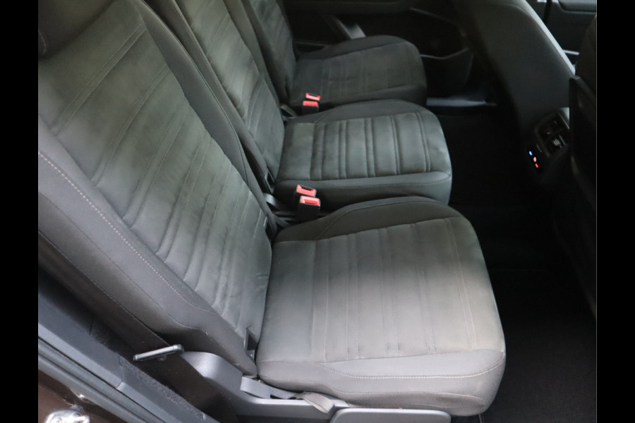 Volkswagen Touran 1.2 TSI Connected Series 7 Persoons