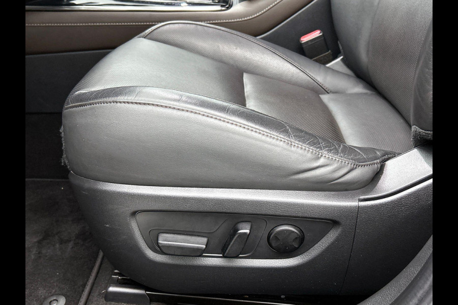 Mazda CX-30 2.0 e-SkyActiv M Hybrid AUTOM. FULL OPTION oa. AD-CRUISE CAMERA LEER EL. STOEL