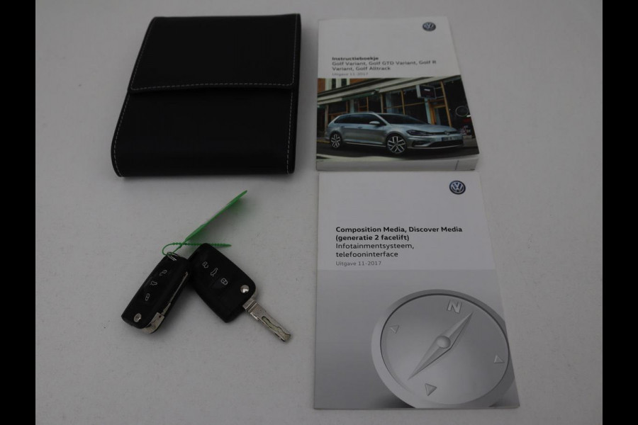 Volkswagen GOLF Variant 1.0 TSI Comfortline | Trekhaak | Navigatie | Apple CarPlay | Cruise Control | DAB | LED | LMV