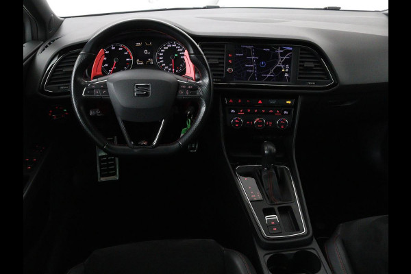 Seat Leon 1.4 TSI FR Xcellence | Panoramadak | Camera | Stoelverwarming | Half leder/Alcantara | Carplay | Full LED