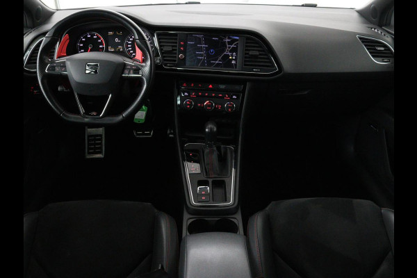 Seat Leon 1.4 TSI FR Xcellence | Panoramadak | Camera | Stoelverwarming | Half leder/Alcantara | Carplay | Full LED