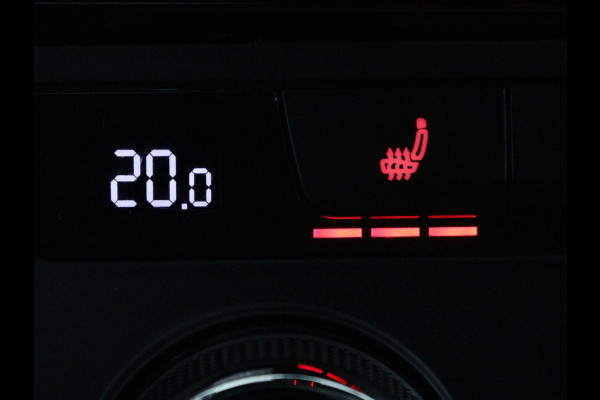 Seat Leon 1.4 TSI FR Xcellence | Panoramadak | Camera | Stoelverwarming | Half leder/Alcantara | Carplay | Full LED