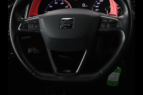 Seat Leon 1.4 TSI FR Xcellence | Panoramadak | Camera | Stoelverwarming | Half leder/Alcantara | Carplay | Full LED