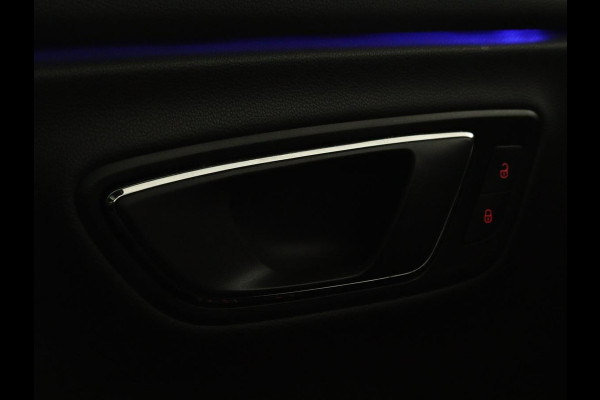 Seat Leon 1.4 TSI FR Xcellence | Panoramadak | Camera | Stoelverwarming | Half leder/Alcantara | Carplay | Full LED