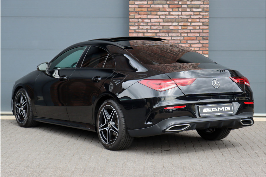 Mercedes-Benz CLA-Klasse 180 AMG Line Aut7 | Memorypakket | Panoramadak | Burmester | Augmented Reality | Sfeerverlichting | Camera | Nightpakket |