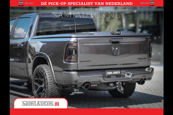 Dodge Ram 1500 Laramie Night 5,7 V8 402PK | Krachtige Hemi | Zeer Rijk Uitgevoerd | Comfortabele Dubbele Cabine met Royale 5 Zitplaatsen | BPM vrij | Nu Leverbaar uit Voorraad | Voorraad Nr 2371 - 2297