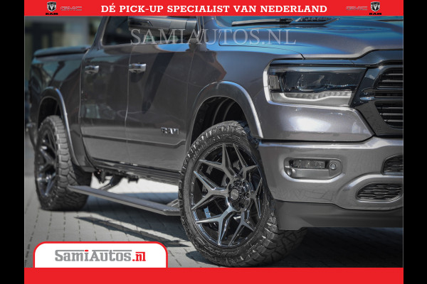 Dodge Ram 1500 Laramie Night 5,7 V8 402PK | Krachtige Hemi | Zeer Rijk Uitgevoerd | Comfortabele Dubbele Cabine met Royale 5 Zitplaatsen | BPM vrij | Nu Leverbaar uit Voorraad | Voorraad Nr 2371 - 2297