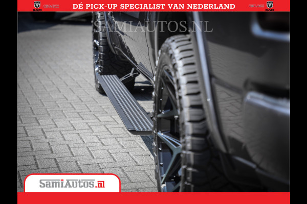 Dodge Ram 1500 Laramie Night 5,7 V8 402PK | Krachtige Hemi | Zeer Rijk Uitgevoerd | Comfortabele Dubbele Cabine met Royale 5 Zitplaatsen | BPM vrij | Nu Leverbaar uit Voorraad | Voorraad Nr 2371 - 2297