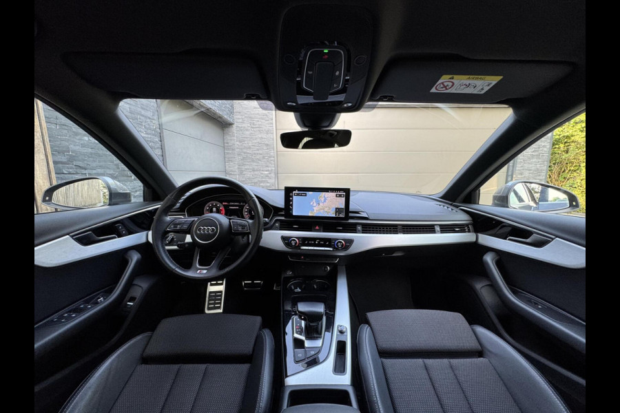 Audi A4 Avant 35 TFSI S edition Automaat | Navigatiesysteem | Climate control | Cruise control | Draadloze telefoonlader | 18 inch licht