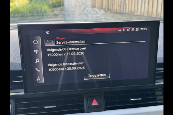 Audi A4 Avant 35 TFSI S edition Automaat | Navigatiesysteem | Climate control | Cruise control | Draadloze telefoonlader | 18 inch licht