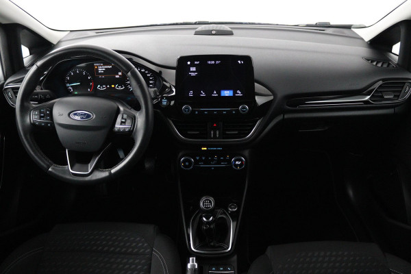 Ford Fiesta 1.0 EcoBoost Titanium Business (NAVIGATIE, PARKEERSENSOREN, ACHTERUITRIJCAMERA, CRUISE ADAPTIEF, NL-AUTO)