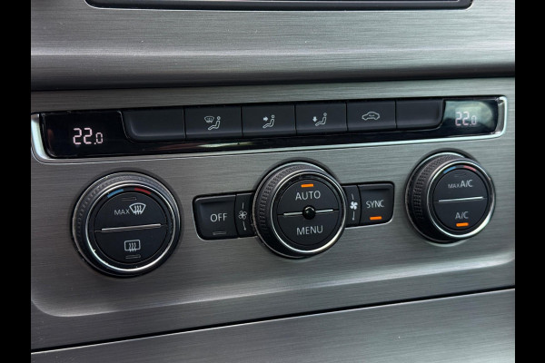 Volkswagen Golf 1.0 TSI CarPlay Camera LED