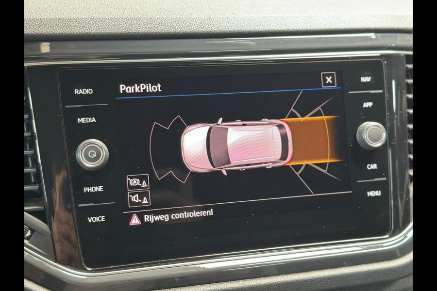 Volkswagen T-Roc 1.5 TSI Sport