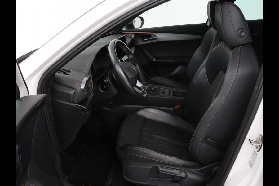 CUPRA Formentor 1.4 eHybrid | Stoel & Stuurverwarming | Camera | Adaptive cruise | Carplay | Full LED | Sfeerverlichting