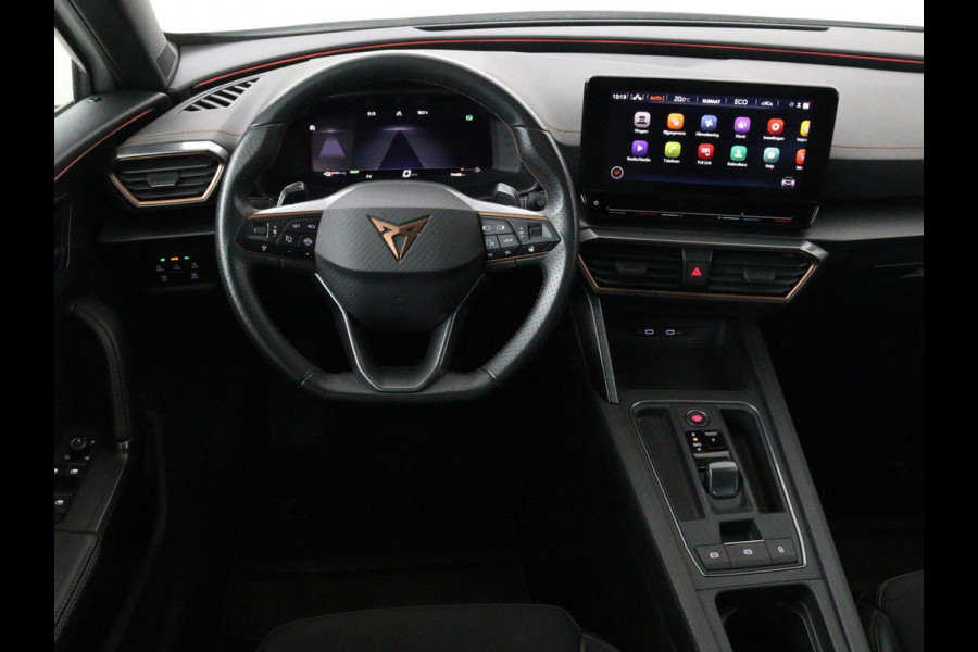 CUPRA Formentor 1.4 eHybrid | Stoel & Stuurverwarming | Camera | Adaptive cruise | Carplay | Full LED | Sfeerverlichting