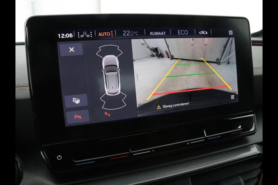 CUPRA Formentor 1.4 eHybrid | Stoel & Stuurverwarming | Camera | Adaptive cruise | Carplay | Full LED | Sfeerverlichting