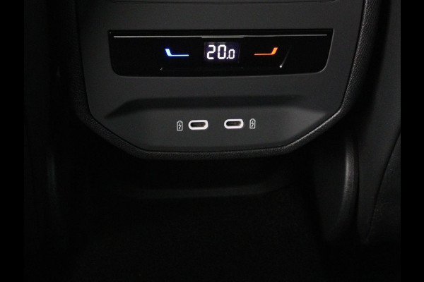 CUPRA Formentor 1.4 eHybrid | Stoel & Stuurverwarming | Camera | Adaptive cruise | Carplay | Full LED | Sfeerverlichting