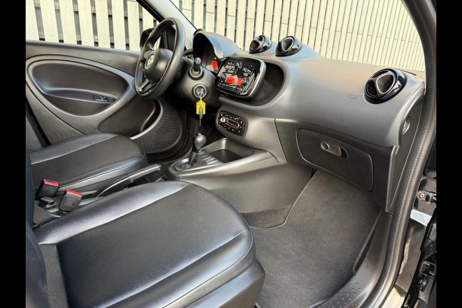 Smart Forfour EQ Essential 18 kWh - Leer - Airco - Cruise