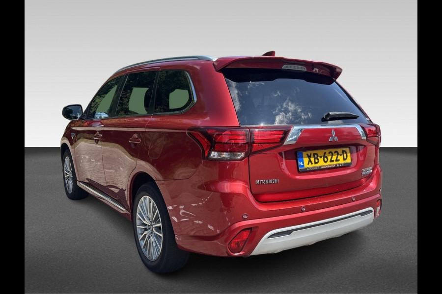 Mitsubishi Outlander 2.4 PHEV Instyle