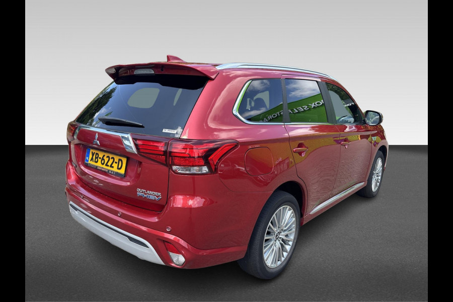 Mitsubishi Outlander 2.4 PHEV Instyle
