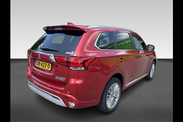 Mitsubishi Outlander 2.4 PHEV Instyle