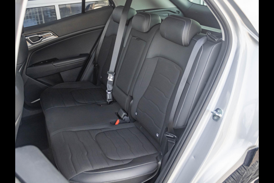 Kia Sportage 1.6 T-GDi Hybrid DynamicPlusLine Schuifkantel dak l Stoel en Stuurwielverwarming l 1360 KG trek gewicht l