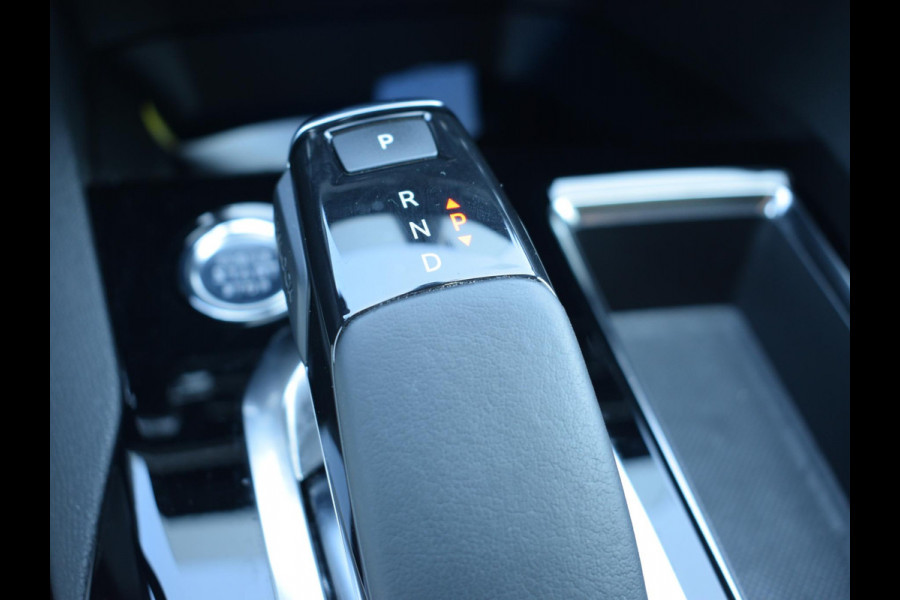 Peugeot 5008 1.6 PureTech GT AUTOMAAT | SCHUIFDAK | LEREN BEKLEDING | NAVI & CARPLAY | ACHTERUITRIJCAMERA |