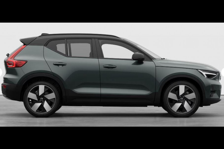 Volvo EX40 Single Motor Extended Range Plus 82 kWh / 360 camera / Dak in contrasterende kleur, Black Stone / Extra getint glas / Lounge-pakket