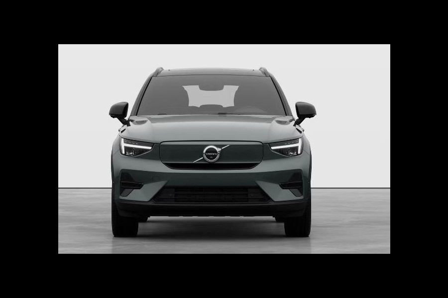 Volvo EX40 Single Motor Extended Range Plus 82 kWh / 360 camera / Dak in contrasterende kleur, Black Stone / Extra getint glas / Lounge-pakket