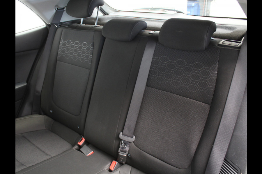 Kia Rio 1.0 T-GDi MHEV DynamicLine CARPLAY | AIRCO | CAMERA | DAB | CRUISE | PDC | LMV | LED