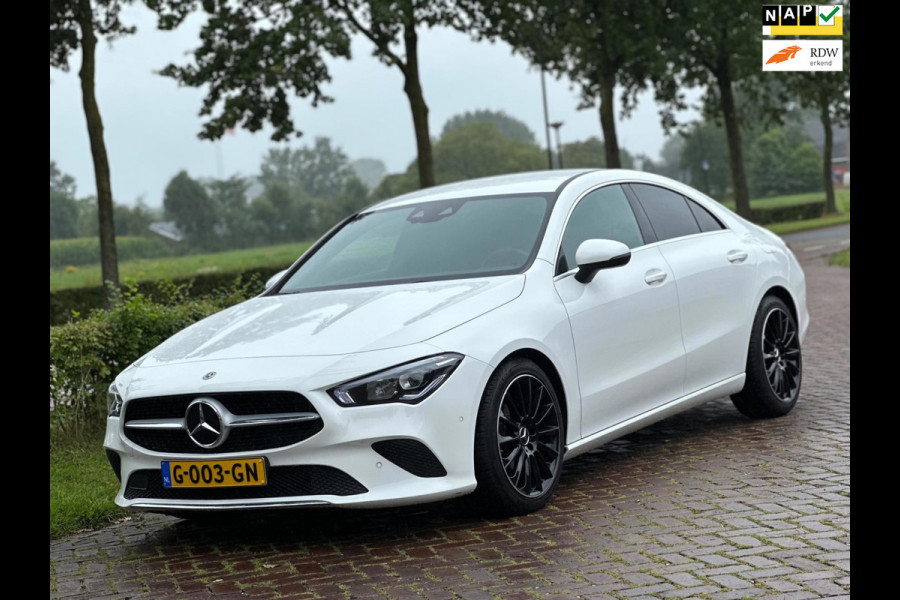 Mercedes-Benz CLA-Klasse 180 AUTOMAAT business solution, digitaal cocpit , nieuw model, NL auto met nationale auto pas