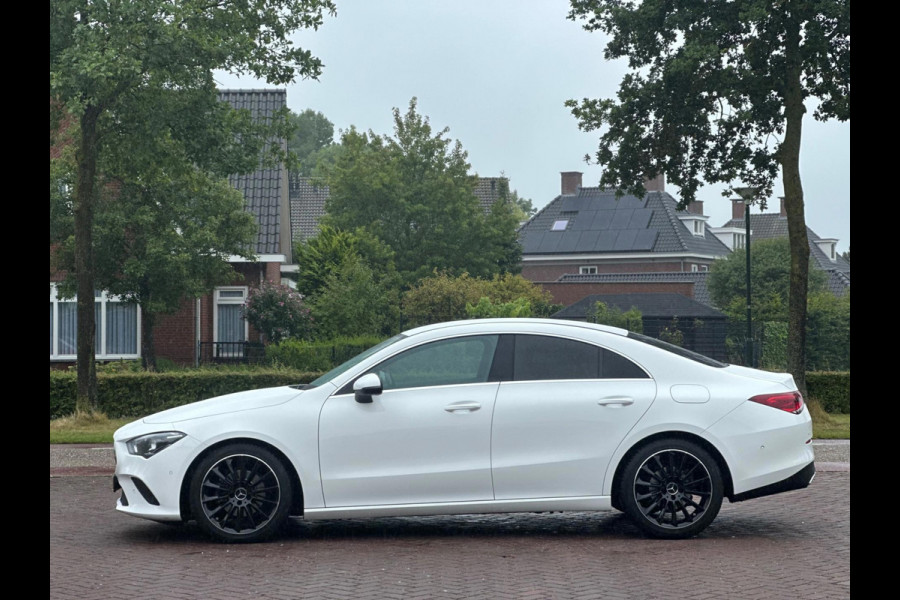Mercedes-Benz CLA-Klasse 180 AUTOMAAT business solution, digitaal cocpit , nieuw model, NL auto met nationale auto pas