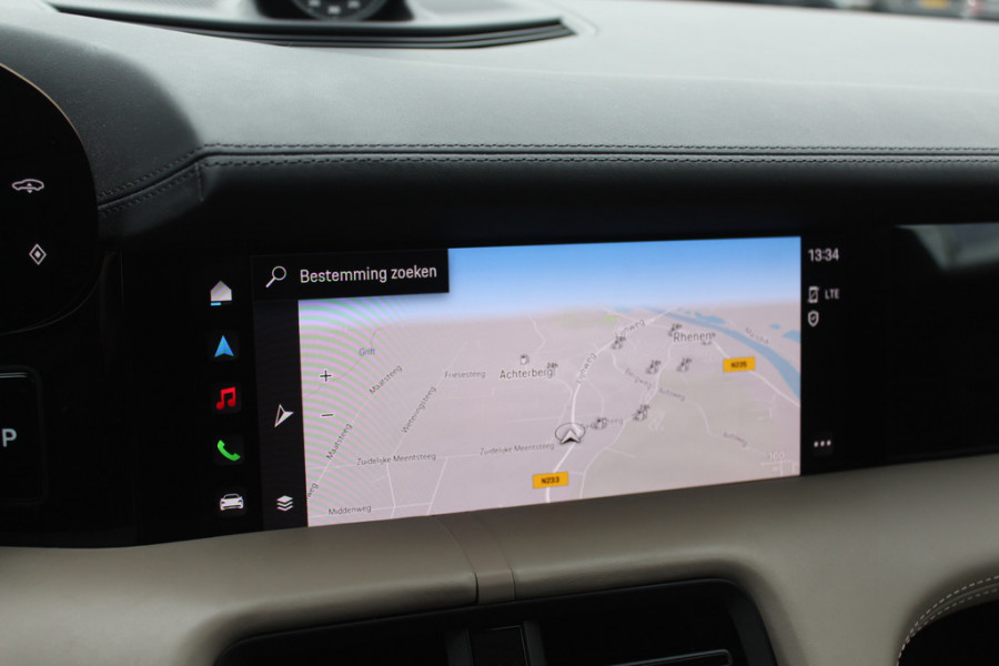 Porsche Taycan 4S Performance 84 kWh / SoH 90% / Panoramadak / Camera / Luchtvering / Achterasbesturing / 20'' / Bose / Sportchrono / ACC / Stuurverwarming / Warmtepomp / DAB / Stoelverwarming