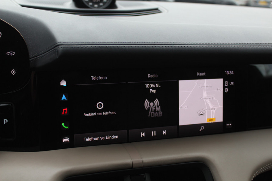Porsche Taycan 4S Performance 84 kWh / SoH 90% / Panoramadak / Camera / Luchtvering / Achterasbesturing / 20'' / Bose / Sportchrono / ACC / Stuurverwarming / Warmtepomp / DAB / Stoelverwarming