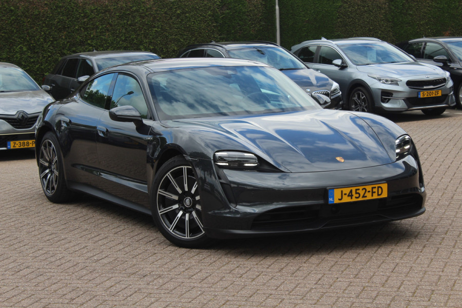 Porsche Taycan 4S Performance 84 kWh / SoH 90% / Panoramadak / Camera / Luchtvering / Achterasbesturing / 20'' / Bose / Sportchrono / ACC / Stuurverwarming / Warmtepomp / DAB / Stoelverwarming