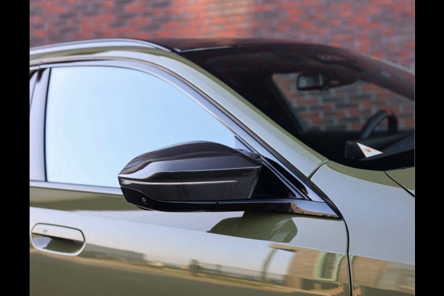 BMW 5 Serie Touring M5 | Direct leverbaar - Urban Green - Drivers Pack