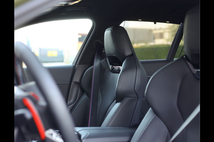 BMW 5 Serie Touring M5 | Direct leverbaar - Urban Green - Drivers Pack