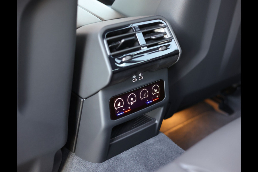 BMW 5 Serie Touring M5 | Direct leverbaar - Urban Green - Drivers Pack