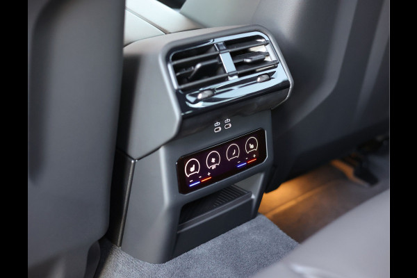 BMW 5 Serie Touring M5 | Direct leverbaar - Urban Green - Drivers Pack