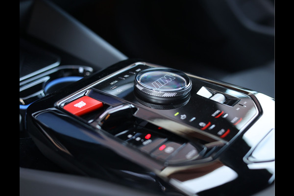 BMW 5 Serie Touring M5 | Direct leverbaar - Urban Green - Drivers Pack