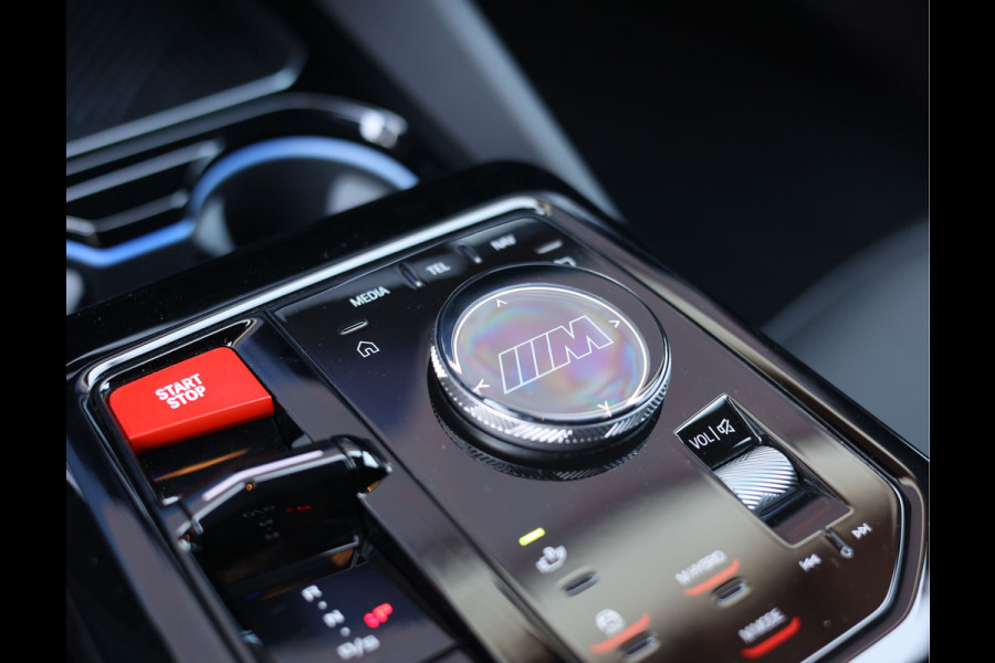 BMW 5 Serie Touring M5 | Direct leverbaar - Urban Green - Drivers Pack