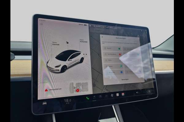 Tesla Model 3 Long Range AWD 75 kWh