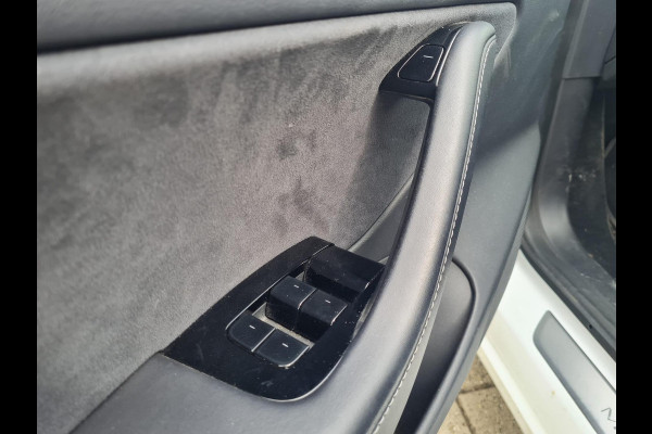 Tesla Model 3 Long Range AWD 75 kWh