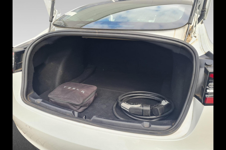 Tesla Model 3 Long Range AWD 75 kWh