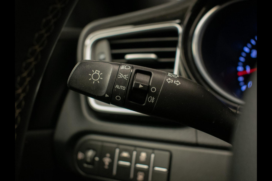 Kia ProCeed 1.5 T-GDi MHEV GT-Line Edition Sport (PANORAMADAK,APPLECAR PLAY,NAVI,CAMERA,LED,XENON,SPORTSTOELEN,CRUISE,CLIMATE,PDC)