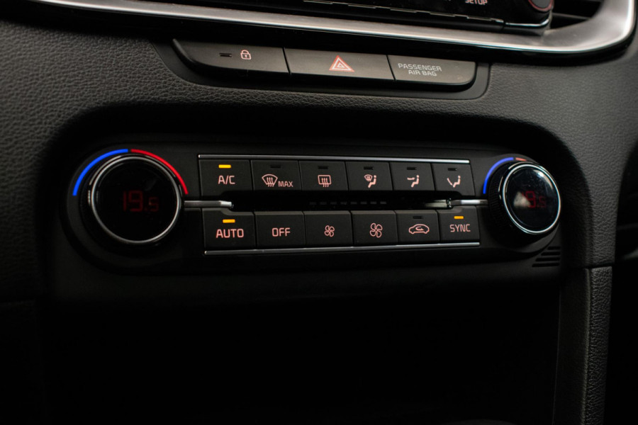Kia ProCeed 1.5 T-GDi MHEV GT-Line Edition Sport (PANORAMADAK,APPLECAR PLAY,NAVI,CAMERA,LED,XENON,SPORTSTOELEN,CRUISE,CLIMATE,PDC)