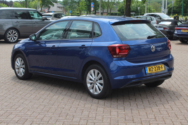 Volkswagen Polo 1.0 TSI Highline Automaat 6.712 km! / NIEUWSTAAT! / Camera / Virtual Cockpit / Navigatie / Apple CarPlay / 16'' / Climate Control / Parkeerhulp V+A / ACC