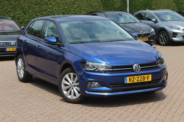 Volkswagen Polo 1.0 TSI Highline Automaat 6.712 km! / NIEUWSTAAT! / Camera / Virtual Cockpit / Navigatie / Apple CarPlay / 16'' / Climate Control / Parkeerhulp V+A / ACC