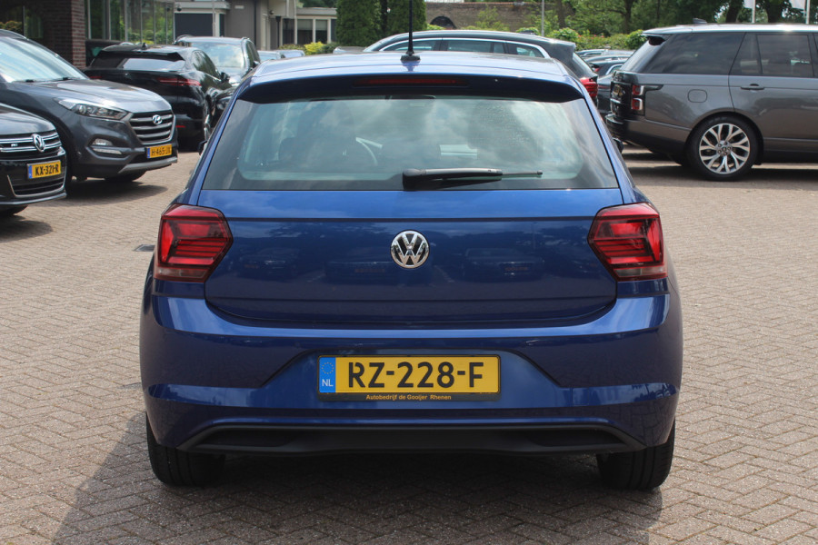 Volkswagen Polo 1.0 TSI Highline Automaat 6.712 km! / NIEUWSTAAT! / Camera / Virtual Cockpit / Navigatie / Apple CarPlay / 16'' / Climate Control / Parkeerhulp V+A / ACC