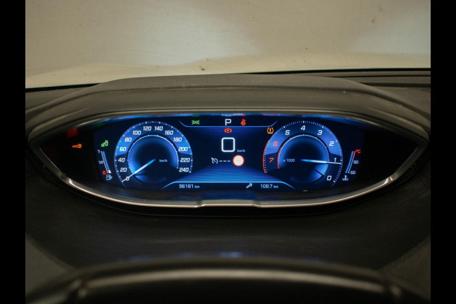 Peugeot 3008 1.2 PureTech Allure Sport (APPLE CARPLAY,NAVI,LED,CAMERA,360 VIEW,PDC,CRUISE,LANE,CLIMATE,LM VELGEN,NETTE STAAT)